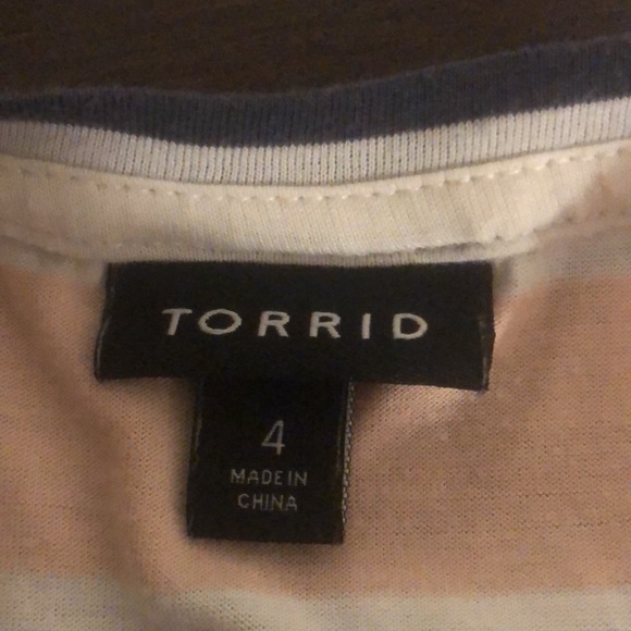 Torrid Multicolored Striped Short Sleeve T-Shirt Size 4 - Picture 8 of 9
